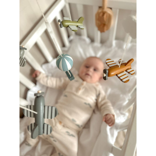Cot Mobile Planes image 1